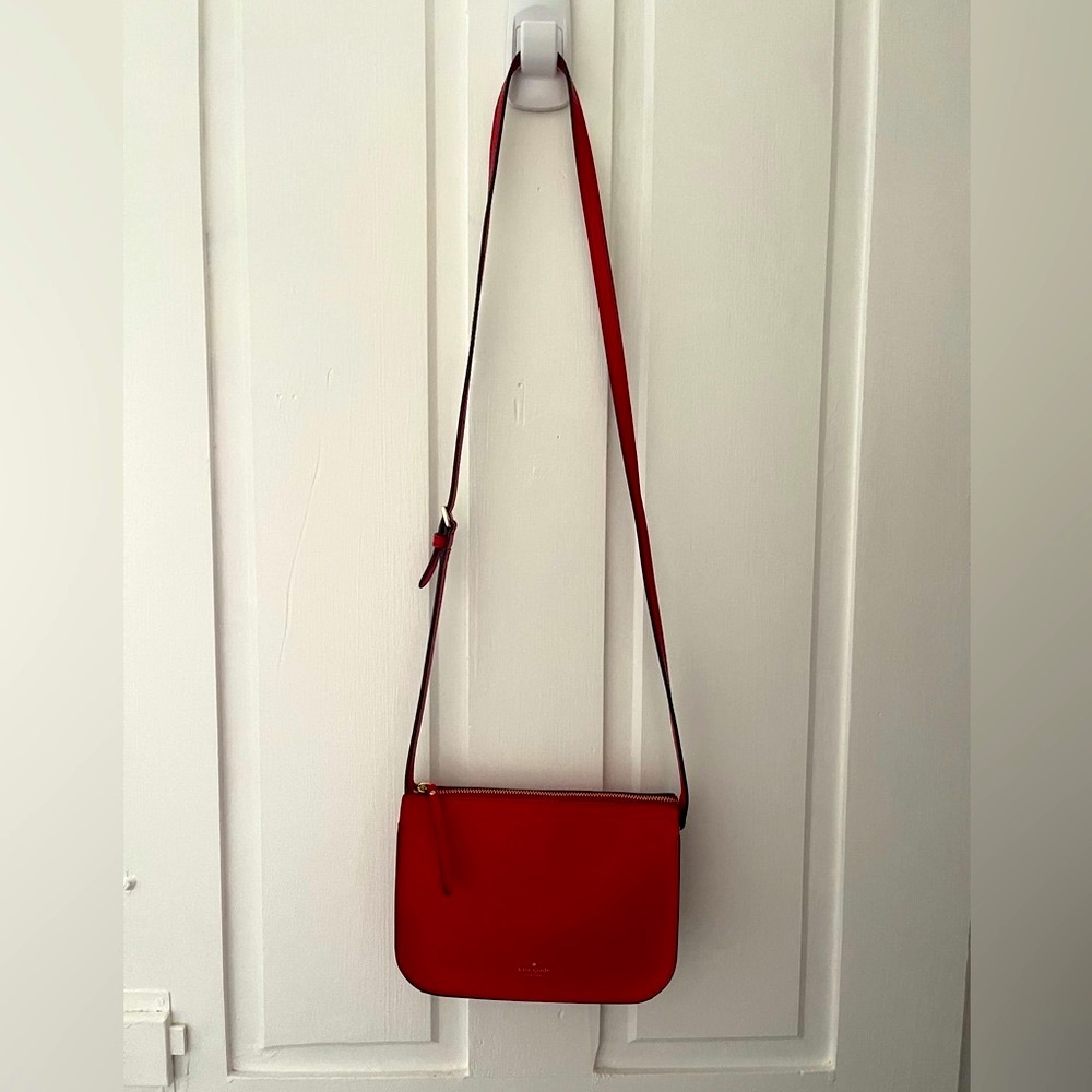 Kate Spade ♠️ Small Red Leather Crossbody